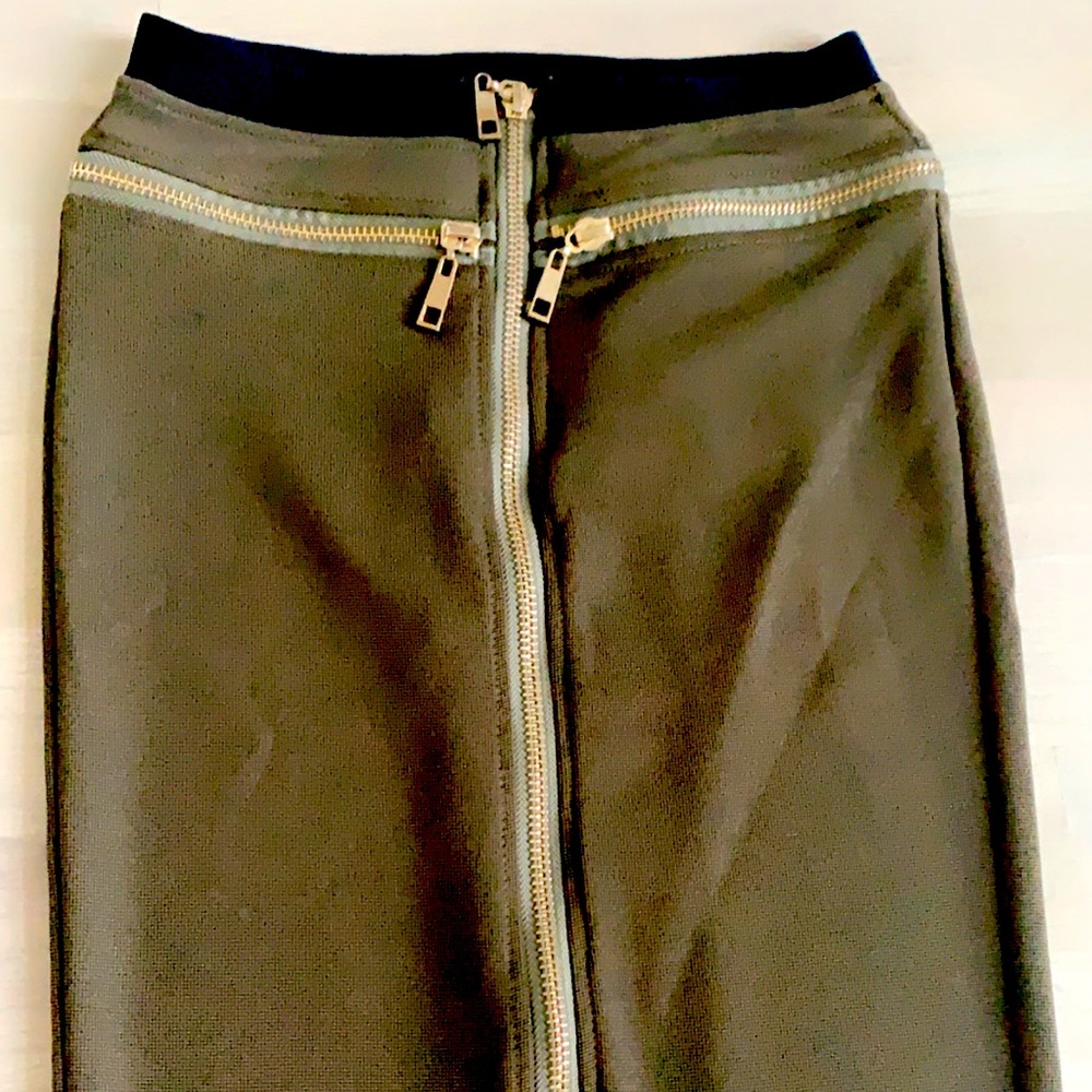 Brand new bandage zipper skirt